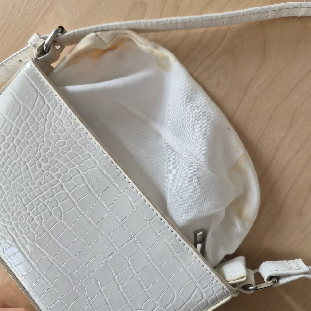 ☆5/$15☆Cotton On White Croc-Embossed Shoulder Bag | Mini Baguette Style - Picture 8 of 16